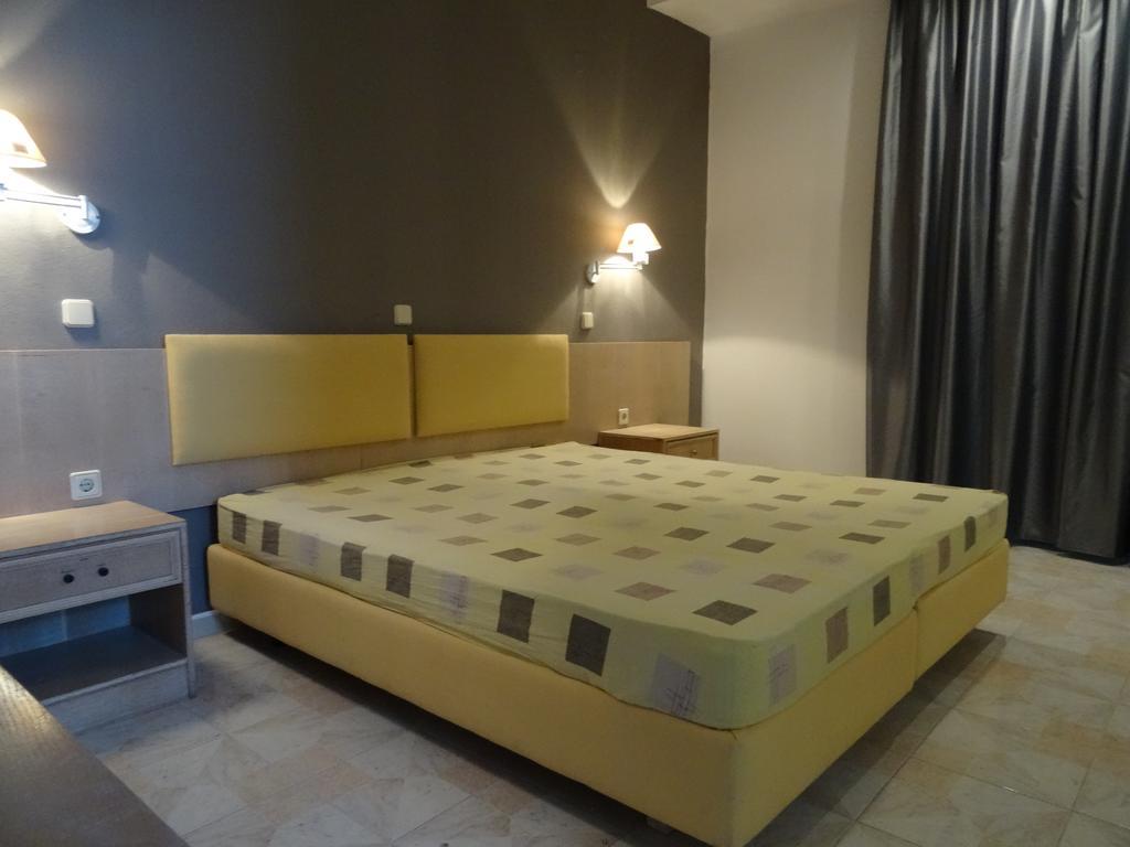 Evas Rooms Faliraki Exterior photo